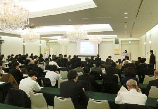 【写真】 講演会の様子