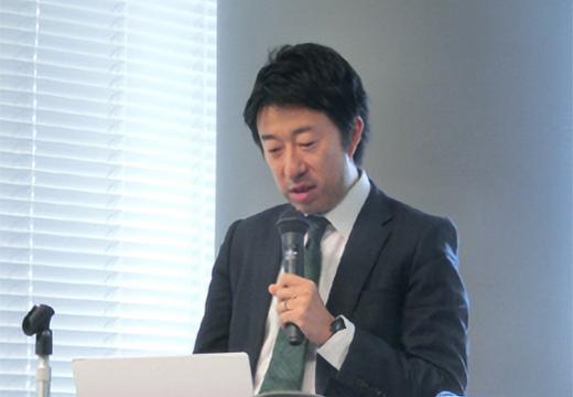 【写真】株式会社FRONTEO野﨑氏の講演模様