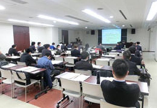 【写真】 講演会の様子