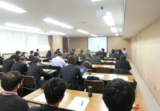 【写真】 講演会の様子