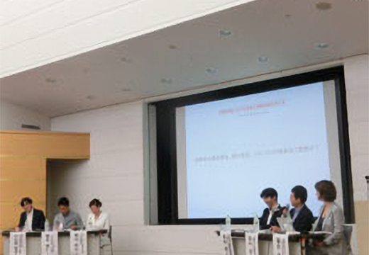 【写真】 講演会の様子