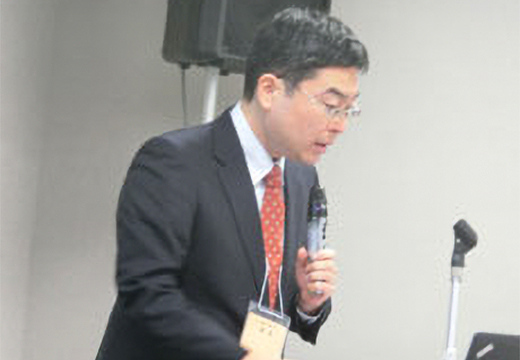 【写真】講師の小島氏