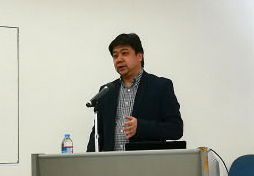 【写真】 講師の江崎氏