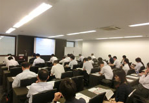 【写真】 講演会の様子