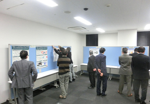 【写真】 展示コーナー